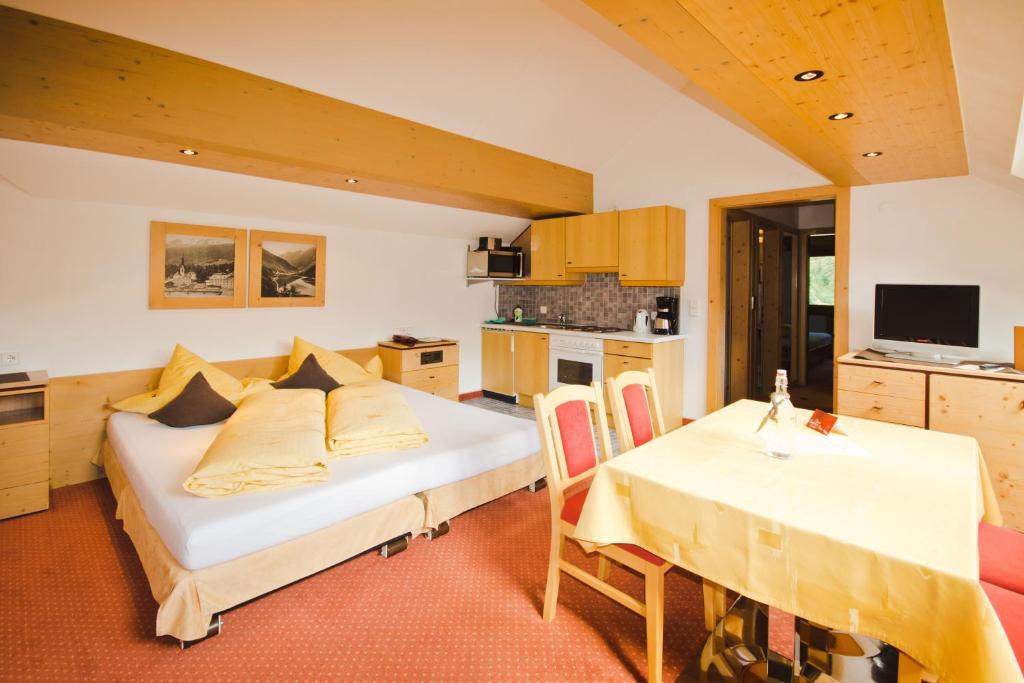 Hotel Garni Hainbacherhof Sölden Quarto foto