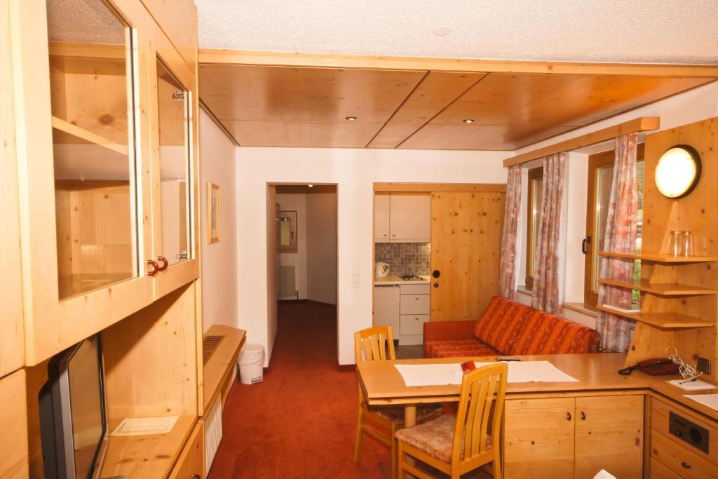 Hotel Garni Hainbacherhof Sölden Quarto foto